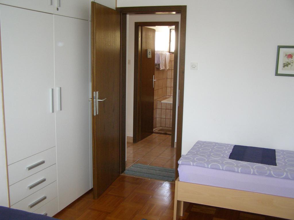 Apartments Dunoti Krk Town Zimmer foto